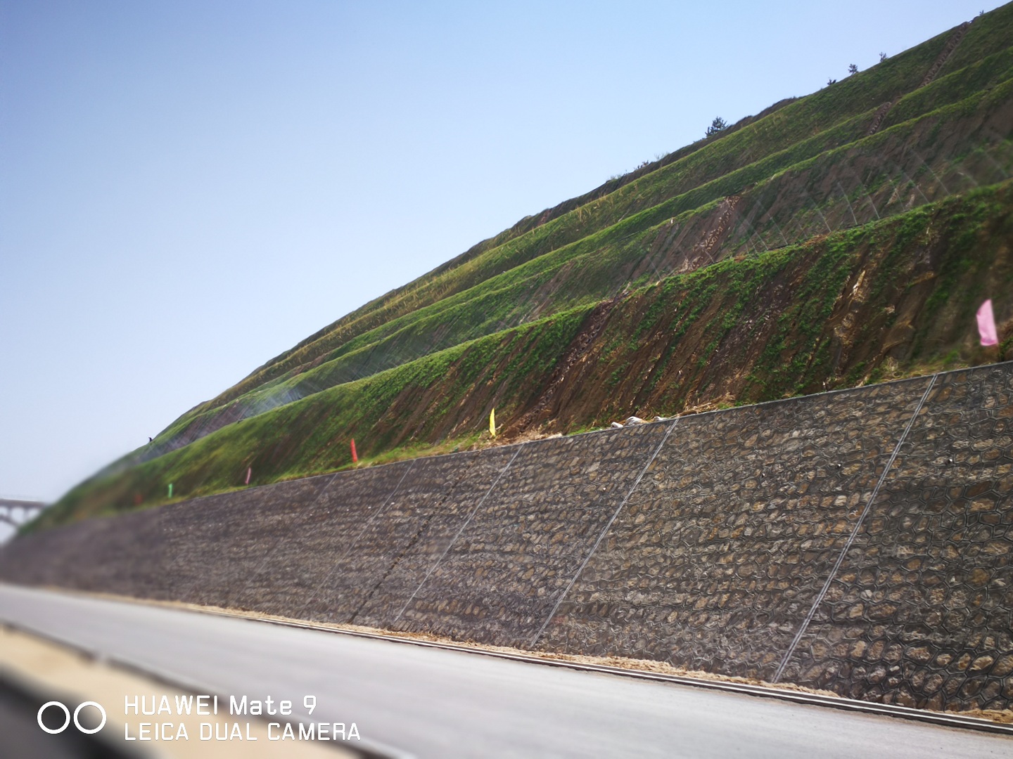 Hydroseeding technology plays a role of afforestation and stabilization for slope