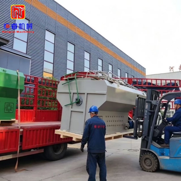 Hengrui 2m³ and 3m³ Small Hydroseeding Machines Successfully Exported to Russia, Boosting Overseas Ecological Greening Construction