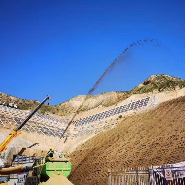 Hengrui 535 Dual-Power Topsoil Sprayer – For Slope Stabilization, Mine Reclamation & Desertification Control