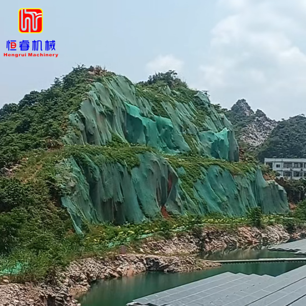 How to Restore Vegetation on High and Steep Slopes: Hengrui Spray Seeder + Fiber Skeleton Technology Brings Bare Rock Slopes Back to Green