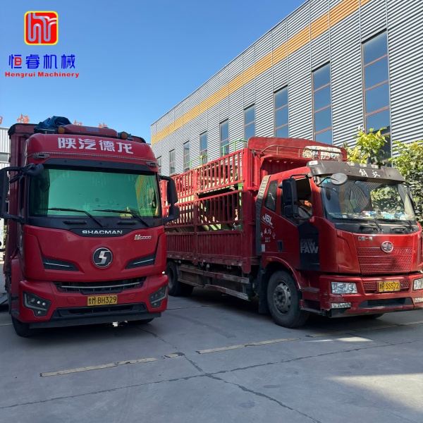 Hengrui Machinery Greening Equipment Shipped Continuously, Supporting Greening Engineering Construction