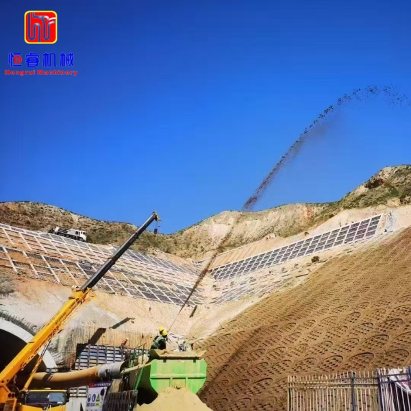 Twenty Years of Persistence:The Development Road of Hengrui Machinery and Sprayer Products